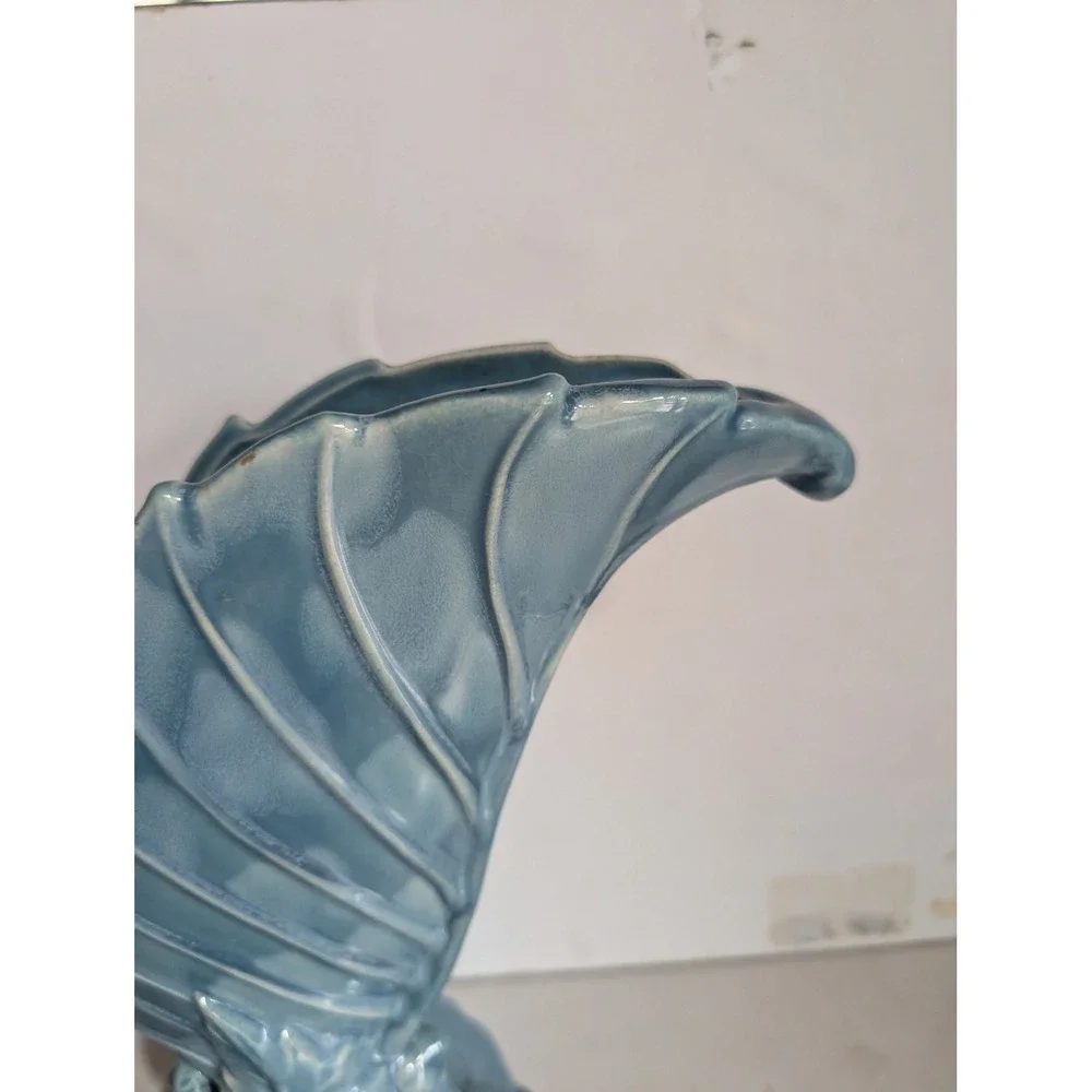 Vintage Hull Art Pottery Cornucopia Vase Blue Leaf Ribbed Glaze MCM